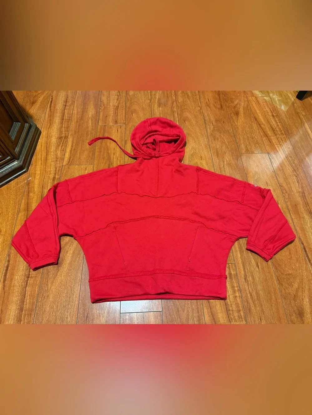 ALO yoga  women’s Red Hoodie Sweatshirt - Brand Unknown